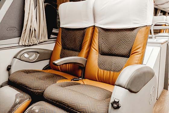 seats with middle armrest